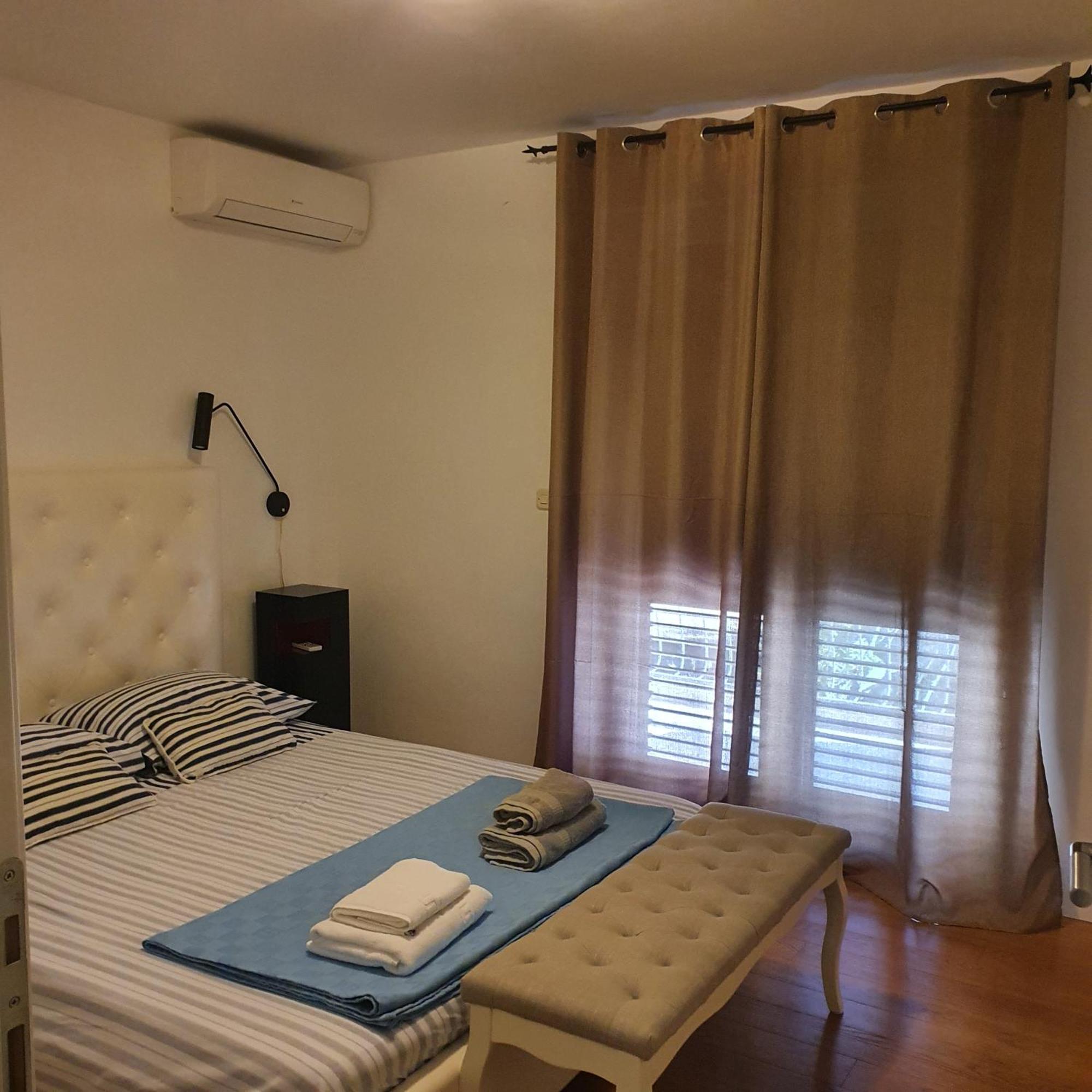 Legend Apartment *